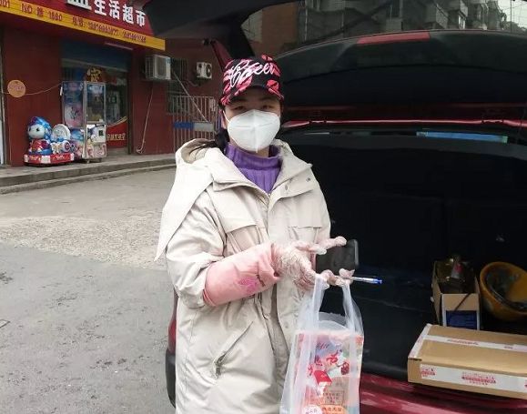 志愿者.jpg